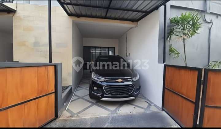 Rumah Minimalis Jalan Tukad Irawadi Denpasar Bali