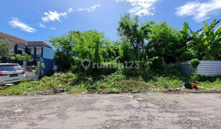 LAND ON TEGAL STREET SOUTH DUKUH 510 M² DENBAR 1