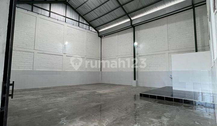 Gudang Siap Pakai Jalan Saridana Cargo Denpasar Utara