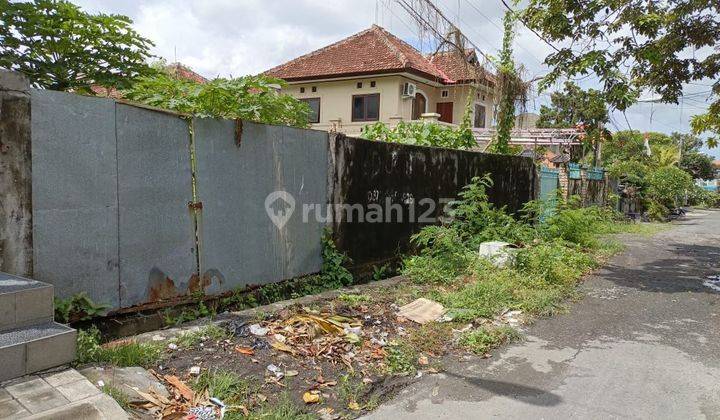 LAND ON BEAUTIFUL BULUH STREET, WEST DENPASAR 1