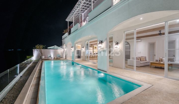 Beautyfull And Luxury 4 B R Villa Ready For Rent In Ungasan