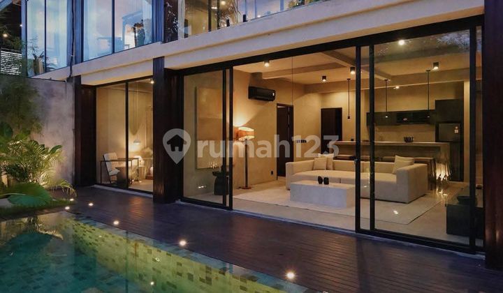 Modern Luxury Villa For Rent In Tumbak Bayuh