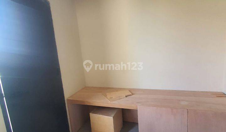 Rumah Baru dengan Desain Minimalis Modern Townhouse 6