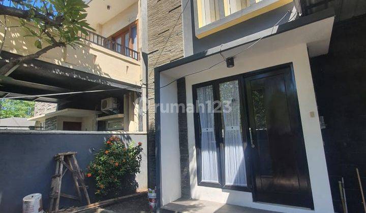 Rumah Cantik Lantai 2 Di pusat Kota semi furnish siap huni 17