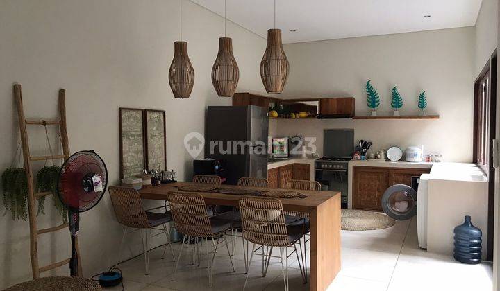 Villa Cantik Minimalis Modern Furnish Lantai 2 Siap Huni di Pererenan Bali  1