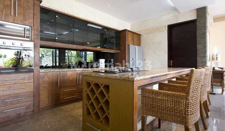 Beautyfull Luxury Villa Ready For Sale In Batu Belig Seminyak Beautyfull Luxury Villa Ready For Sale In Batu Belig Seminyak