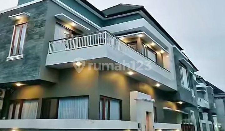 Rumah Cantik Lantai 2 Minimalis Style Villa di Jantung Kota Denpasar Timur