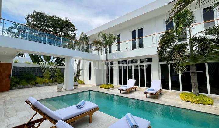 Luxury And Beautyfull 4 B R Villa For Rent In Tumbak Bayuh Bali Luxury And Beautyfull 4 B R Villa For Rent In Tumbak Bayuh Bali