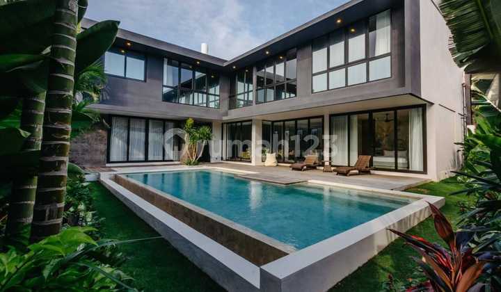 Ready for Rent Beautiful 5 BR Villa in Canggu Bali