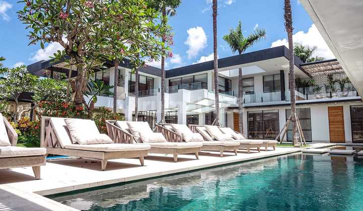 Ready For Rent 5 B R Beautyfull And Luxury Villa In Canggu Bali