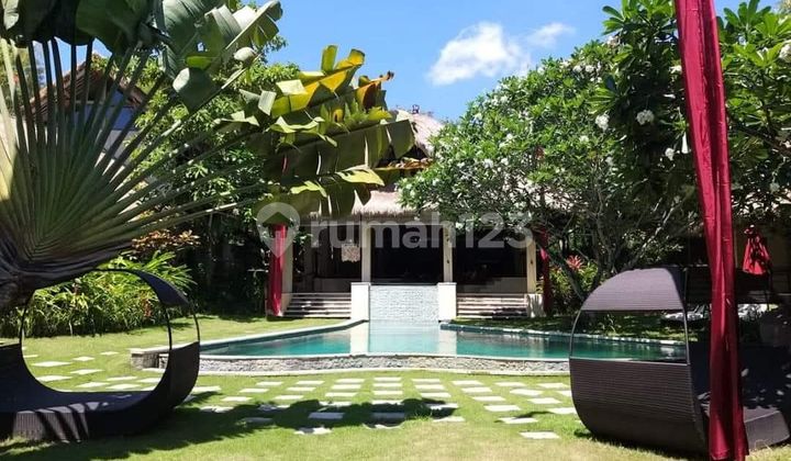 Luxury Villa For Rent In Umalas, Badung
