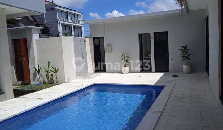 Brand New Beautyfull Villa For Rent In Seminyakk Bali