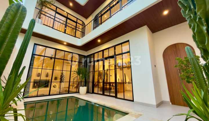 Beautiful 2 BR Villa Ready For Rent In Seseh Bali