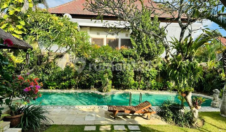 Ready Beautifull Villa For Sale In Semer Kerobokan