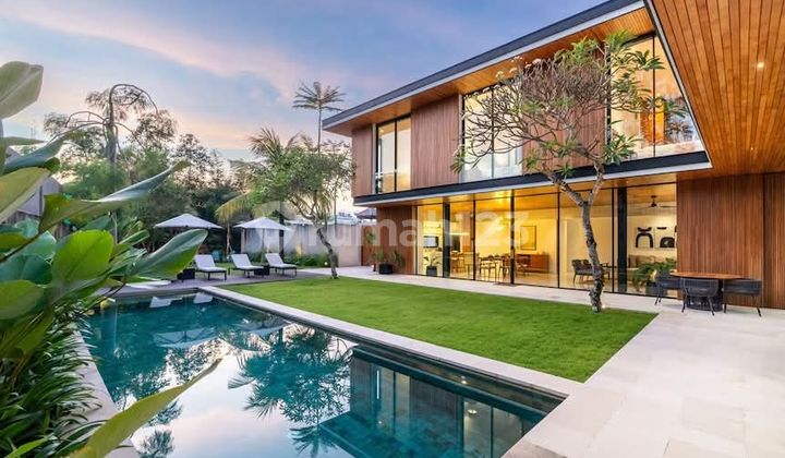 Ready For Sale Beautyfull 4 B R Villa In Canggu Bali