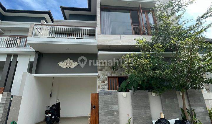 Ready Rumah Cantik Disewakan Lantai 2 Di Kesiman View Sawah 1