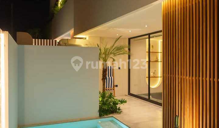 Beautiful and Modern Design Villa For Rent In Tumbak Bayuh Badung