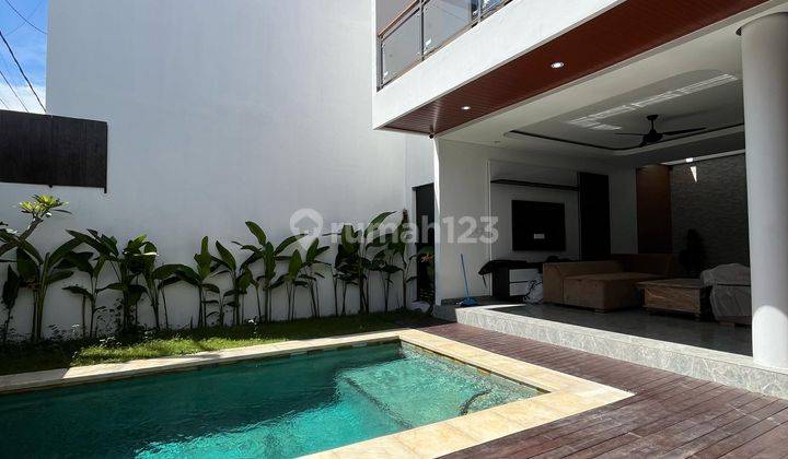 Villa Cantik Full View Shm - Sertifikat Hak Milik Baru Furnished Di Munggu Bali Rumah 1