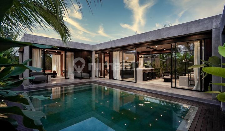 Luxurious and Beautiful Villa for Rent in Dalung Near Canggu Bali
