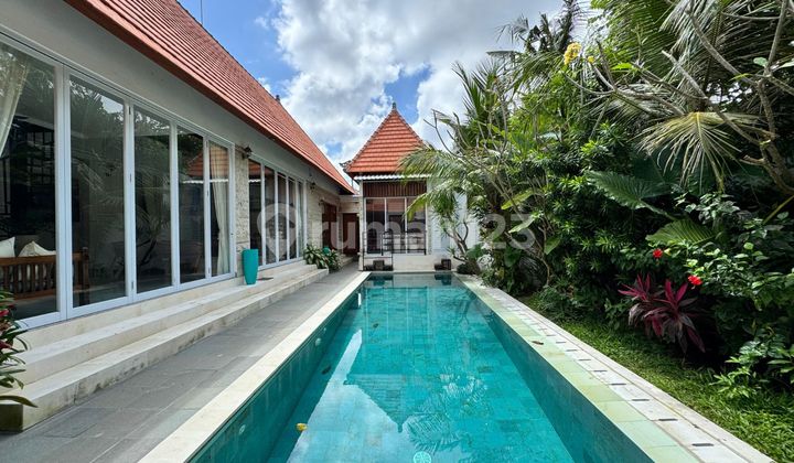 DI JUAL VILLA DI BUMBAK UMALAS BALI DI JUAL VILLA DI BUMBAK UMALAS BALI