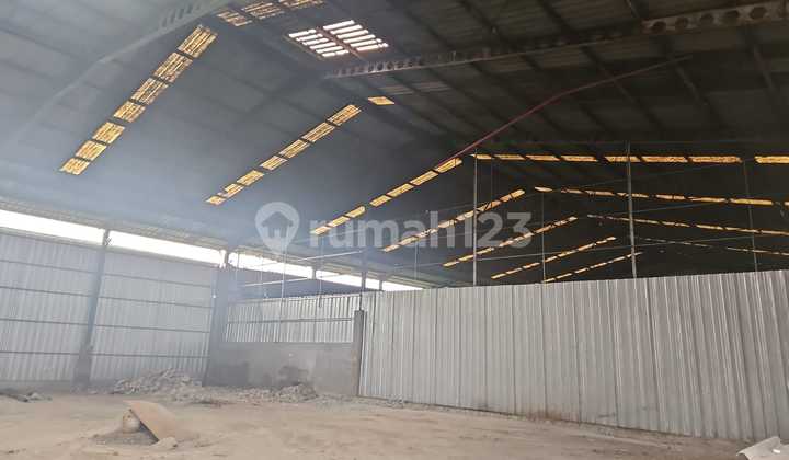 Disewa Gudang Cocok Untuk Industri Ringan di Daan Mogot Disewa Gudang Cocok Untuk Industri Ringan di Daan Mogot