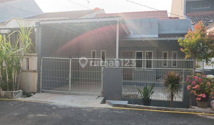 Disewakan Rumah Bagus Siap Huni Di Harapan Indah 1 Bekasi  1