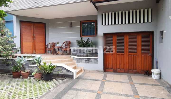 For Rent: Comfortable & Promising Residence in Taman Modern, East Jakarta For Rent: Comfortable & Promising Residence in Taman Modern, East Jakarta