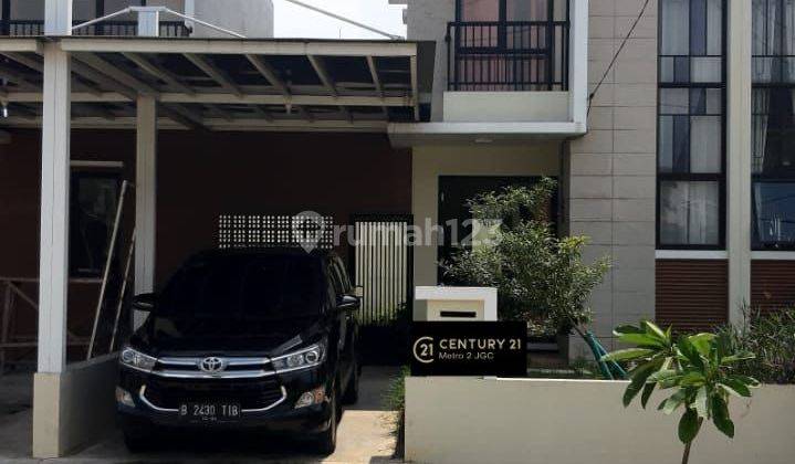 Dijual Rumah Semi Furnish di Green Ara Bekasi 1