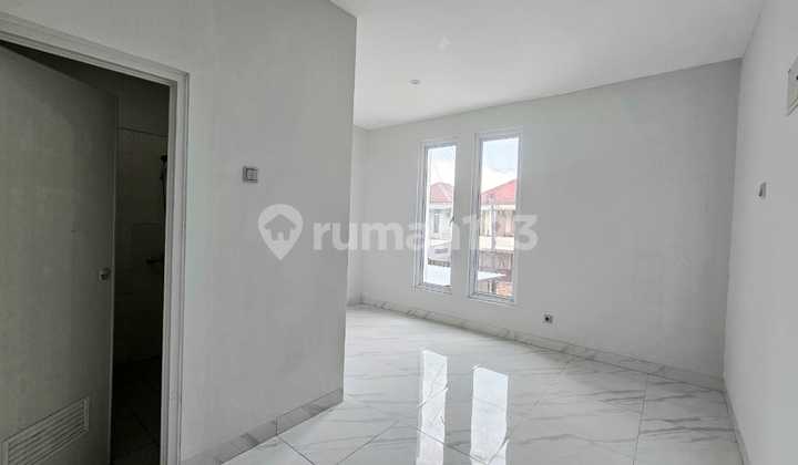 Rumah 5 Kamar Tidur Baru Renovasi, di Taman Modern Cakung Jakarta Timur 2