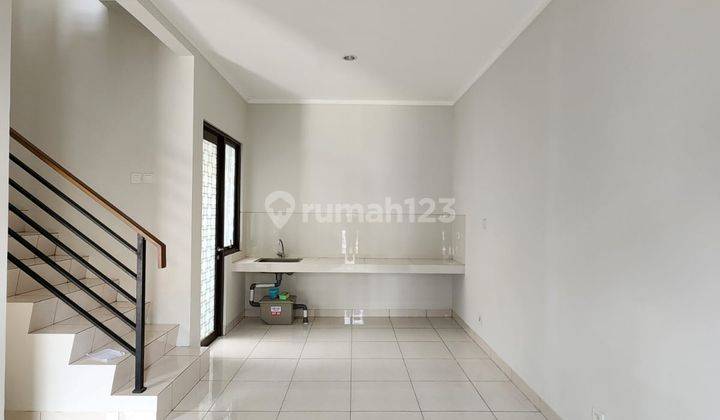 Dijual Rumah Hunian 2 Lantai di Burgundy Residence The Orchard Summarecon Bekasi 2