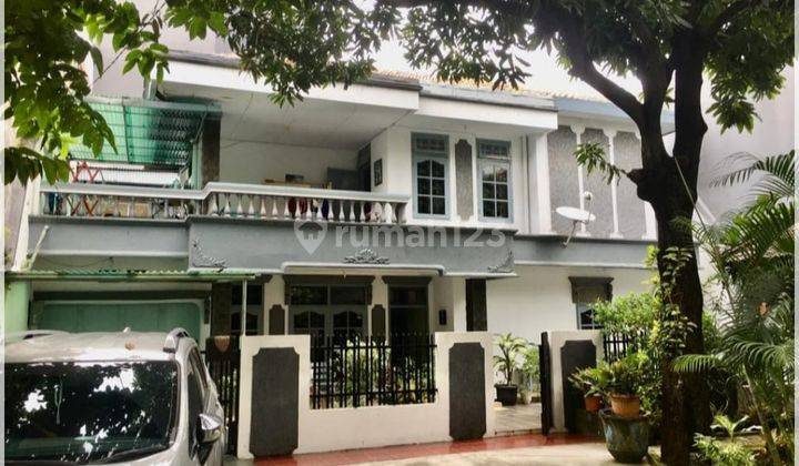 Dijual Rumah Strategis di Grogol Petamburan Deket Pasar Jelambar Polri 1