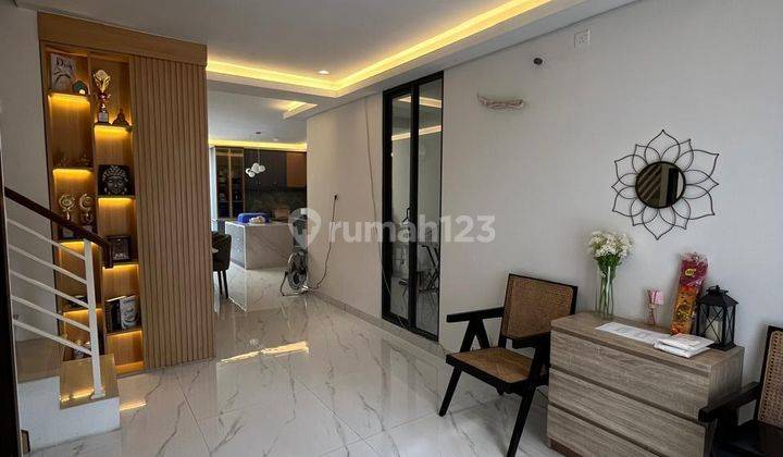 Dijual Rumah Full Furnished di Cluster Shinano Jgc Jakarta Timur 1