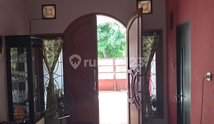 For Sale: Spacious and Ready-to-Occupy House in Medan Satria, Harapan Indah City, West Bekasi.