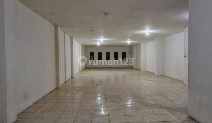 Disewakan Ruko 3 Lantai Lokasi di Tanah Abang Jakarta Pusat 2