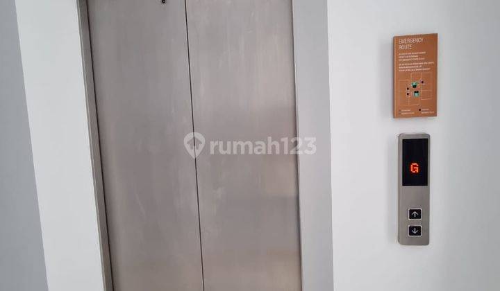 Dijual Apartemen di Southgate Residence dgn view Pool 6