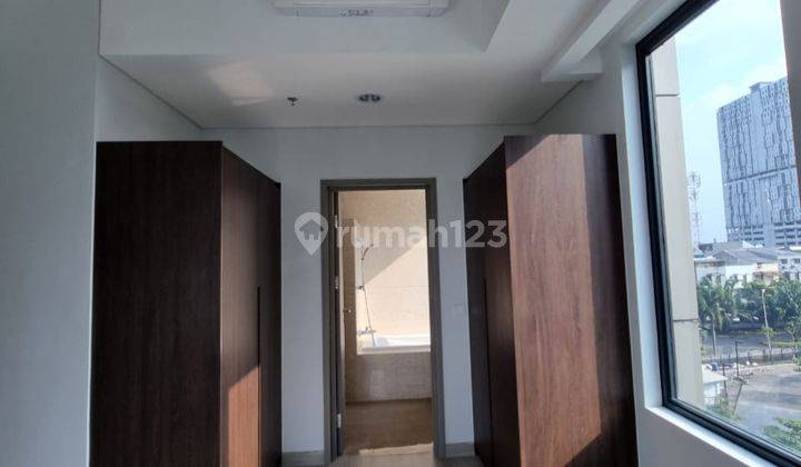 Dijual Apartemen di Southgate Residence dgn view Pool 8