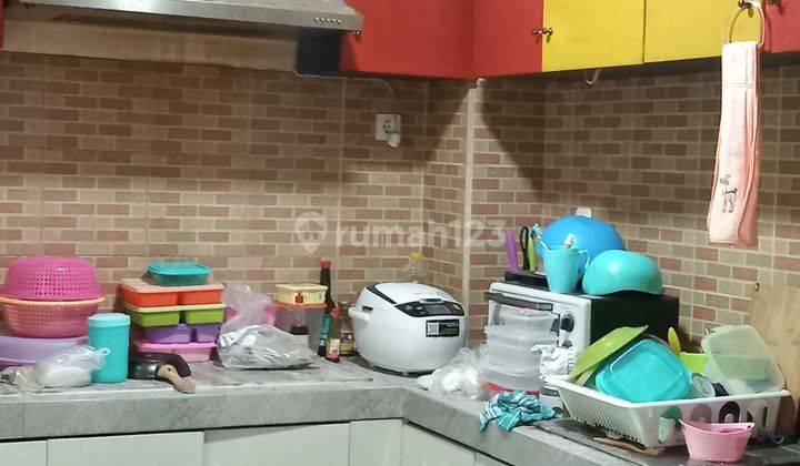 DIJUAL CEPAT RUMAH TAMAN PALEM LESTARI 2 Lantai SHM Bagus Selatan  1