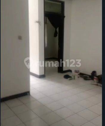 Sewa Rumah 2 Lantai Dekat Maranatha Pasteur Bandung 2