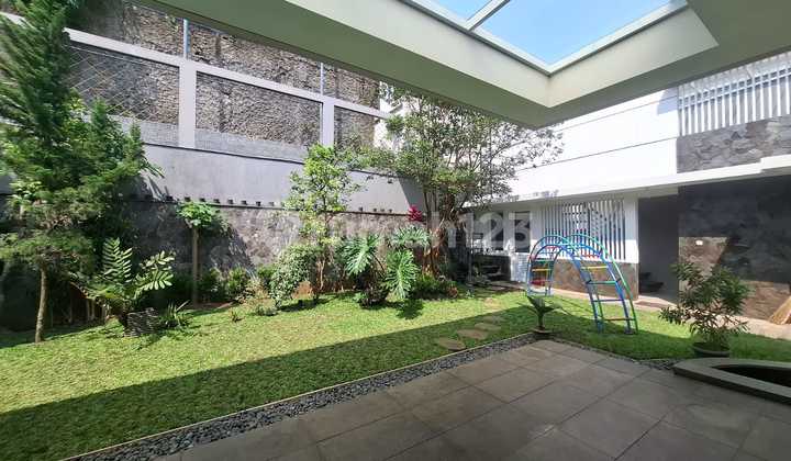 Sewa / Jual Rumah Lux Siap Huni di Cluster Setramurni Bandung