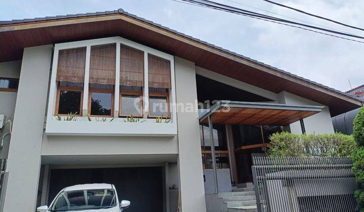 Sewa Rumah Asri 2 Lantai di Cluster Budi Asih Setiabudi Bandung 1