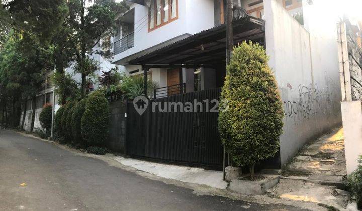 Rumah 2 Lantai Furnish di Karang Tineng Indah Sukajadi Bandung 1