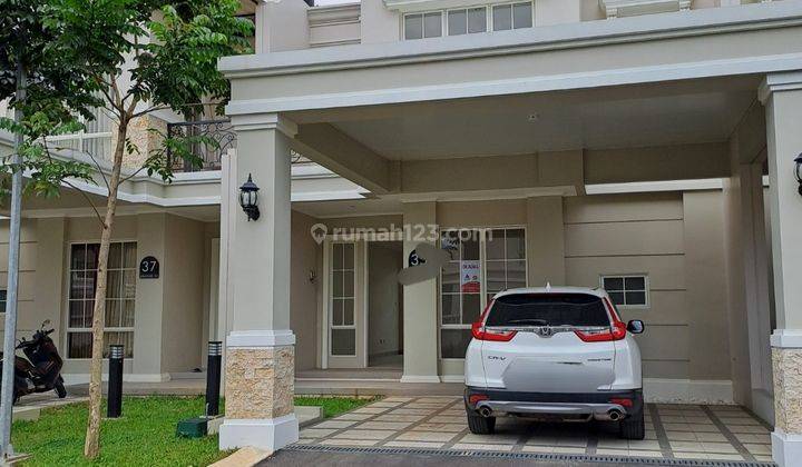 Jual Sewa Rumah Cantik Luxury di Podomoro Park Buah Batu Bandung 1