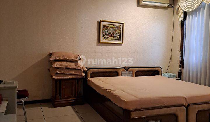 Cafe/Rumah tinggal di Ciumbuluit Bandung utara SHM Timur 6