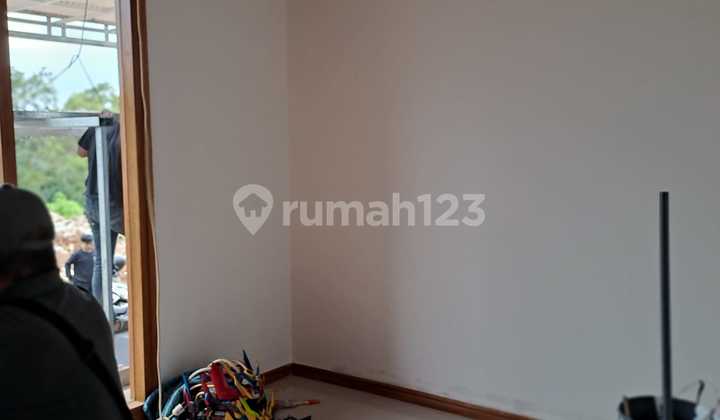 di Komplek Bali Garden
Awiligar
Bandung Rumah Baru 7