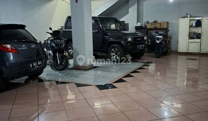 di JLN. SETIABUDI BANDUNG
UTARA 3