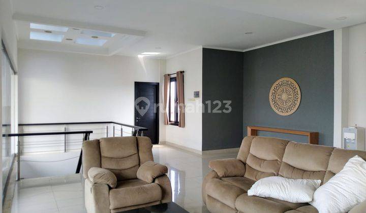 Rumah Lux Minimalis Full Furnish di Setrasari Kulon Bandung Utara 2