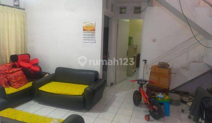 Rumah Bagus 2 Lantai Semi Furnish di Sayap Pajajaran Bandung Kota 1