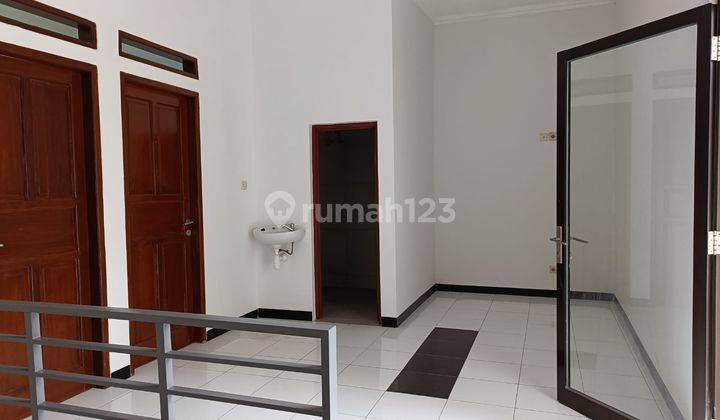 Rumah 2lantai Strategis di Cluster Mekarwangi Bandung 1