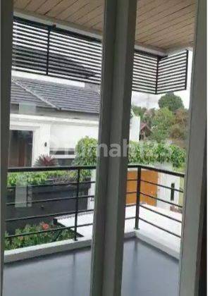 Rumah Minimalis Asri 2 Lantai di Komplek Dprd Ciwaruga Bandung 2