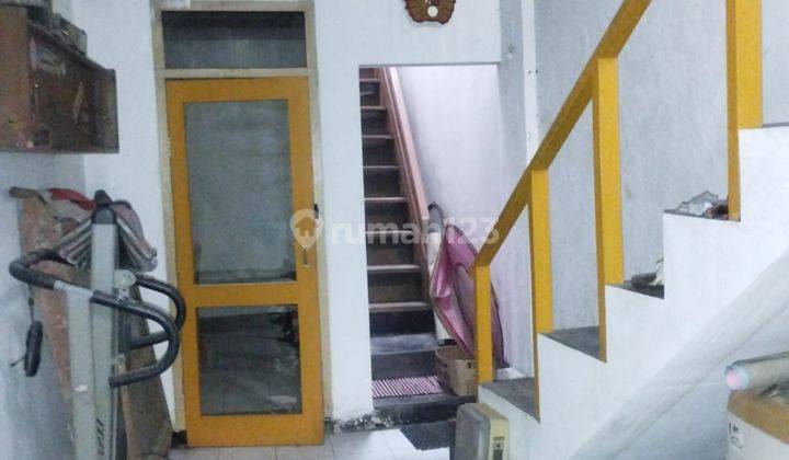 Rumah 2 Lt Strategis Untuk Kosan di Sayap Lengkong Bandung Kota 1